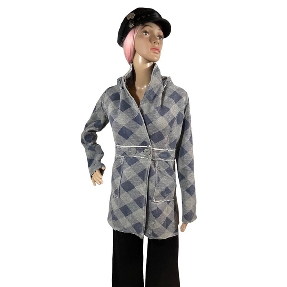 Lucy Love Jackets & Blazers - Lucy Love Gray & Blue geometric pattern hooded jacket